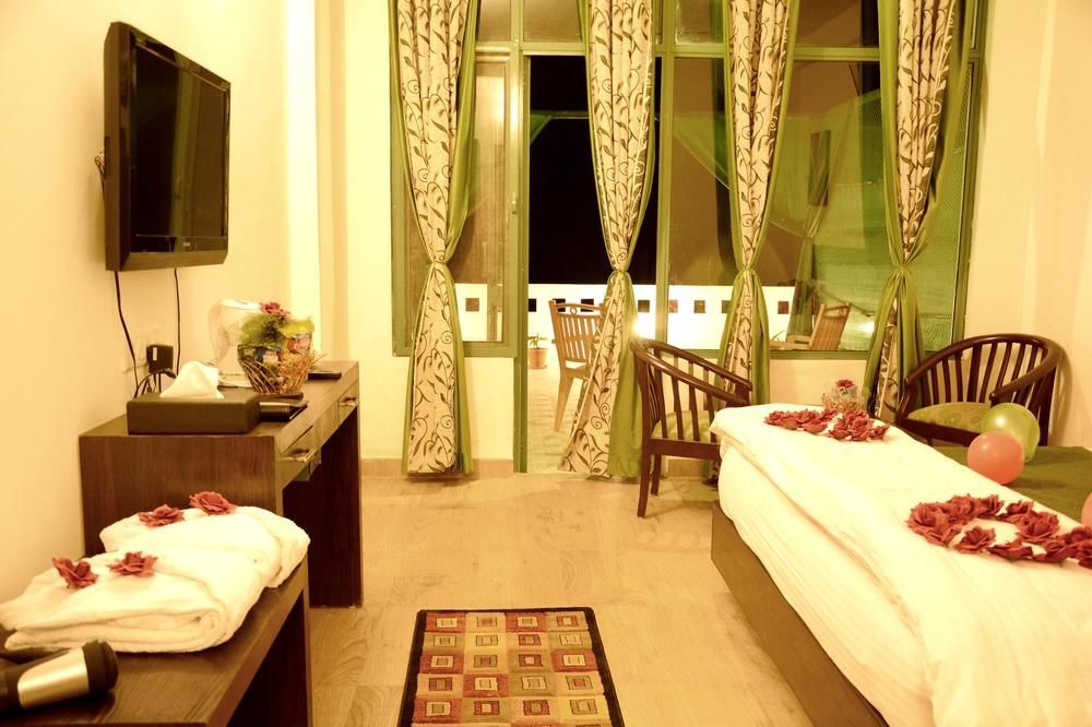 Lans Castle Hotell Lansdowne Eksteriør bilde